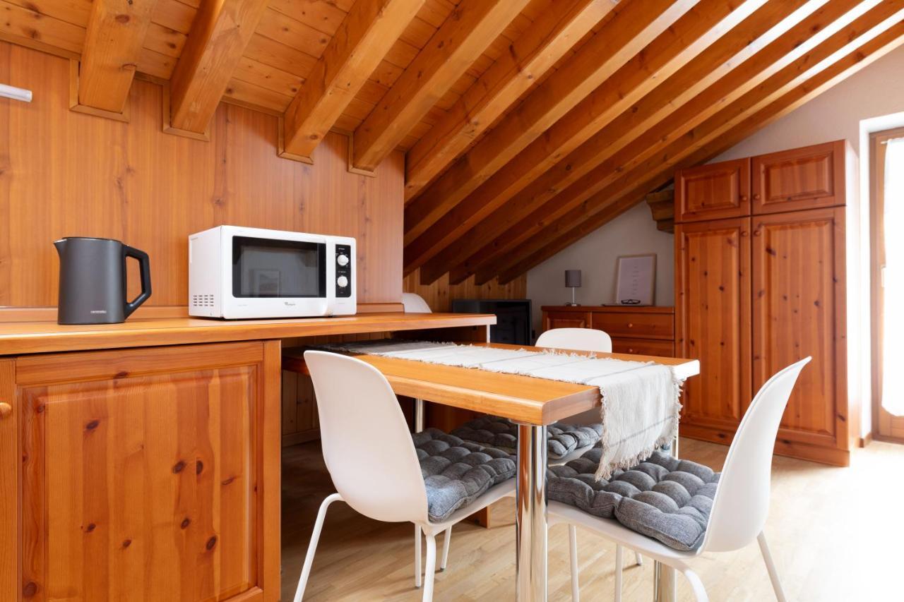 Апарт отель Chalet Ginepro Санта-Катерина-ди-Вальфурва Экстерьер фото