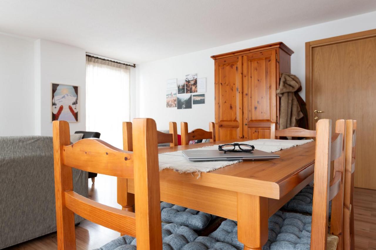 Апарт отель Chalet Ginepro Санта-Катерина-ди-Вальфурва Экстерьер фото