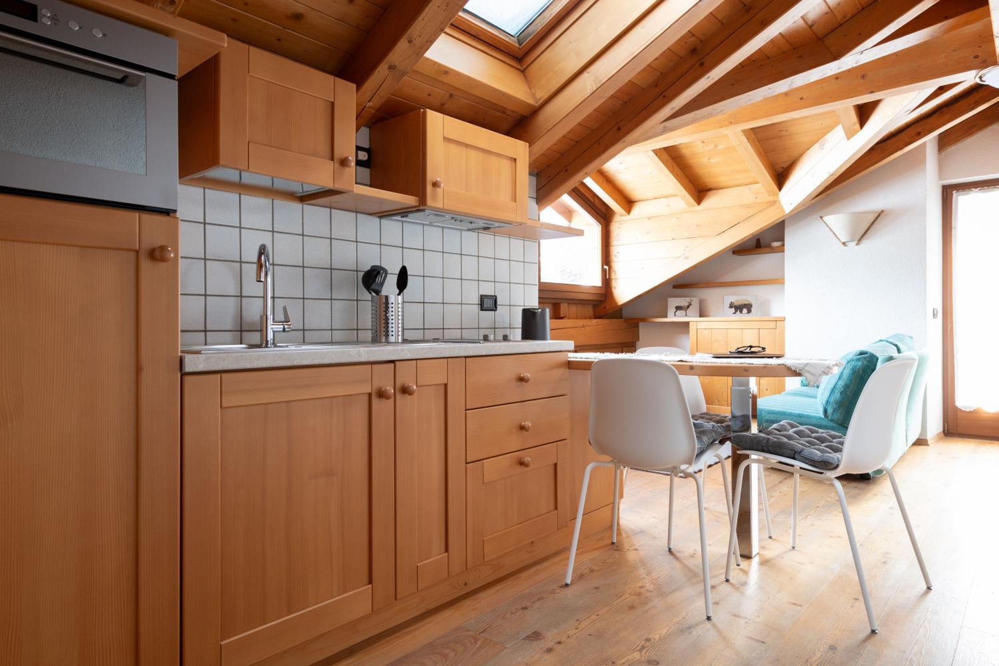 Апарт отель Chalet Ginepro Санта-Катерина-ди-Вальфурва Экстерьер фото